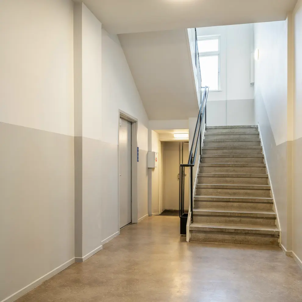 trapphusrenovering malning tumba stockholm